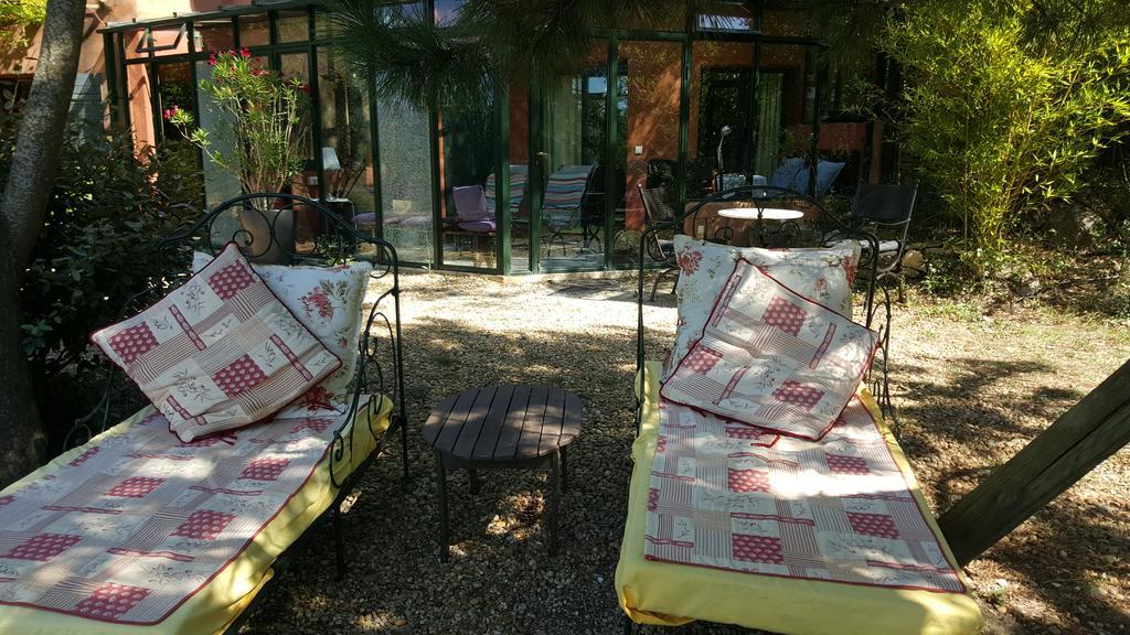 Residence Les Rossignols Roussillon en Isere Zewnętrze zdjęcie